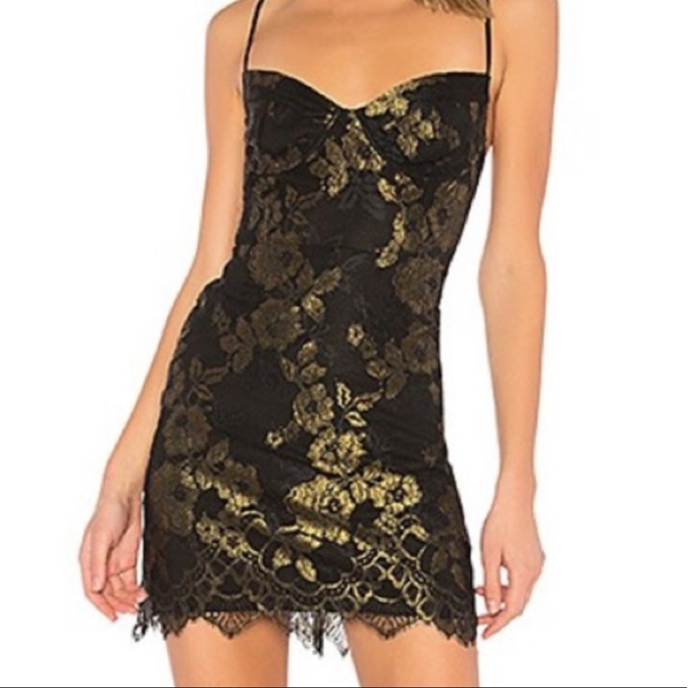 NWT For Love & Lemons Bumble Mini